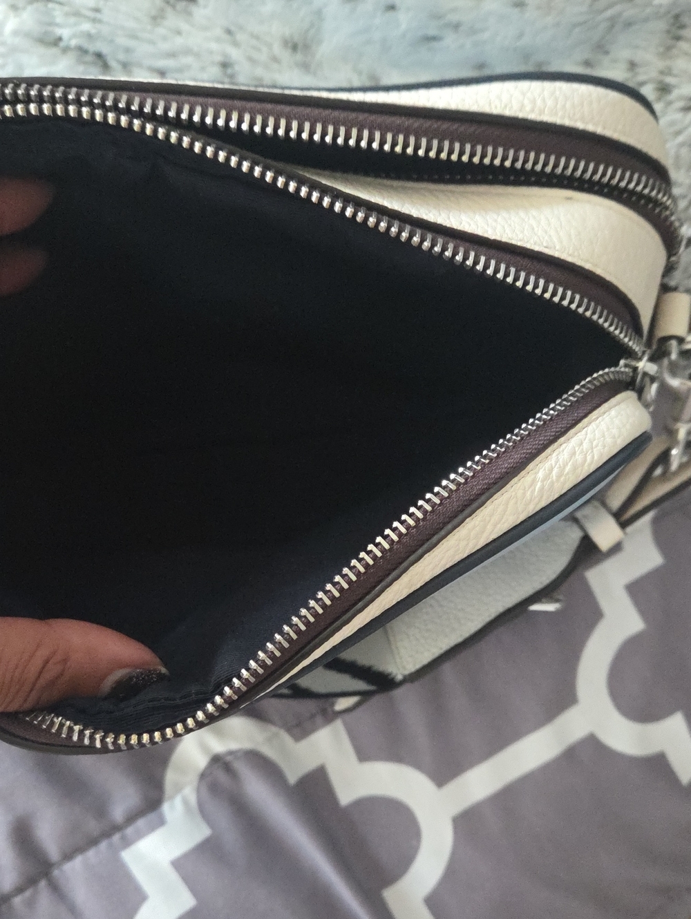 Coach Pale Blue Leather Camera Bag with Stripe Accent - Picture 7 of 8